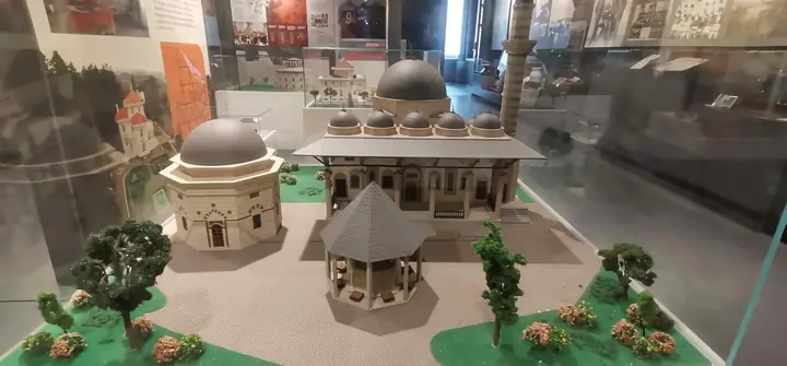 Şehir Müzesi • Fotoğraf 47