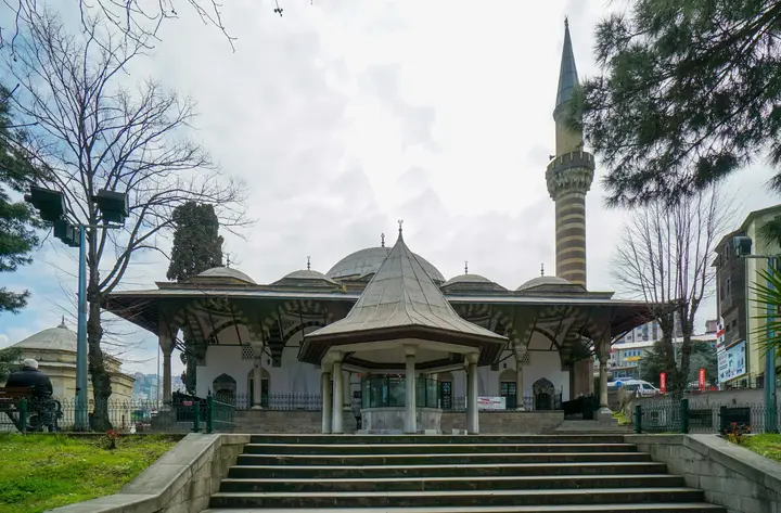 Gülbahar Hatun Camii • Fotoğraf 16